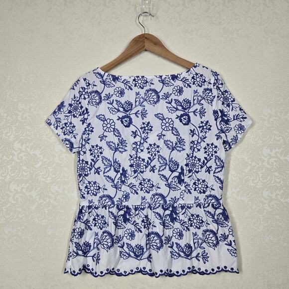 Talbots Top sz 6 Blue White Floral Embroidered 100% Cotton Scalloped Peplum Hem - Picture 9 of 14